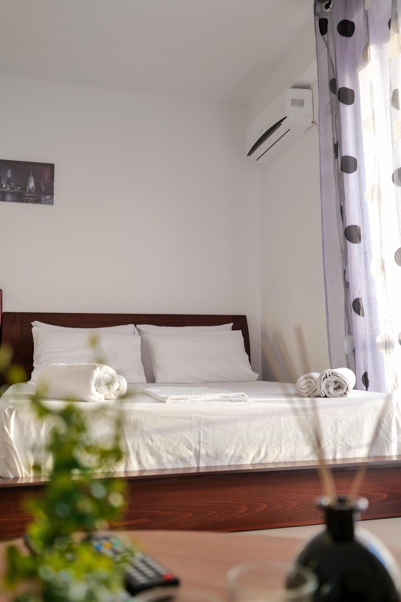 Siera Sarandë